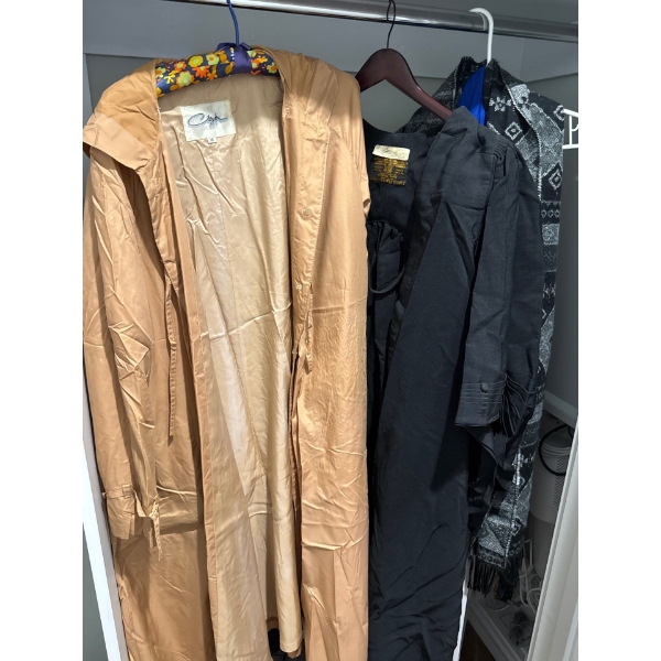 Vintage Overcoats -3/4 Trench Size 16 w/ Fashion Scarves