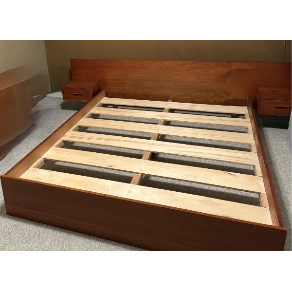 Gorgeous Queen Teak Floor Bed Frame with Side Tables and Like- New Mattress