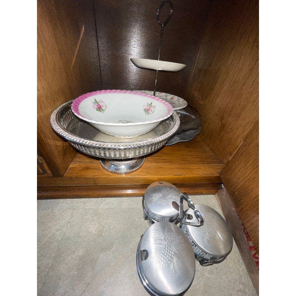 Assorted Cake Plates & Serving Dishes