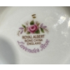 Image 5 : Royal Albert "Lavender Rose" China Set 