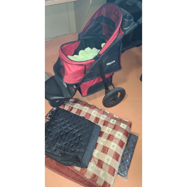 Gen7Pets Dog Stroller 41 T, 32 L, 23 W, also Includes: Car Backseat Protector and Blankets 