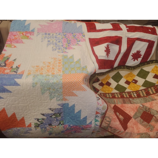 Quilts & Runners Handmade 