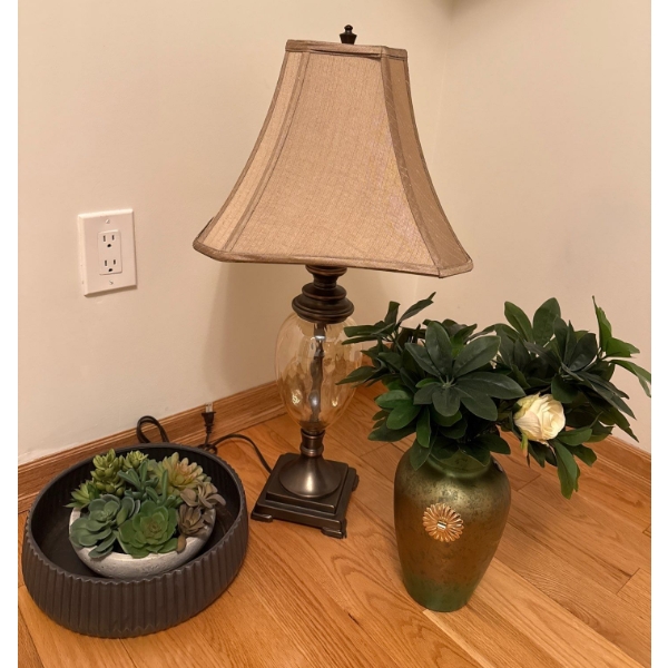 A Touch Of Charm - Trendy Table lamp w/ Faux Houseplants