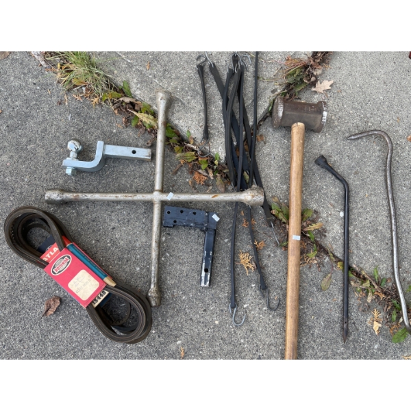 Auto Mechanics Essentials - Hydraulic Jack, Tire Irons & More