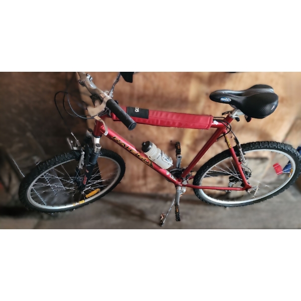 - Raleigh Adrenalin Aluminum Frame Bicycle 