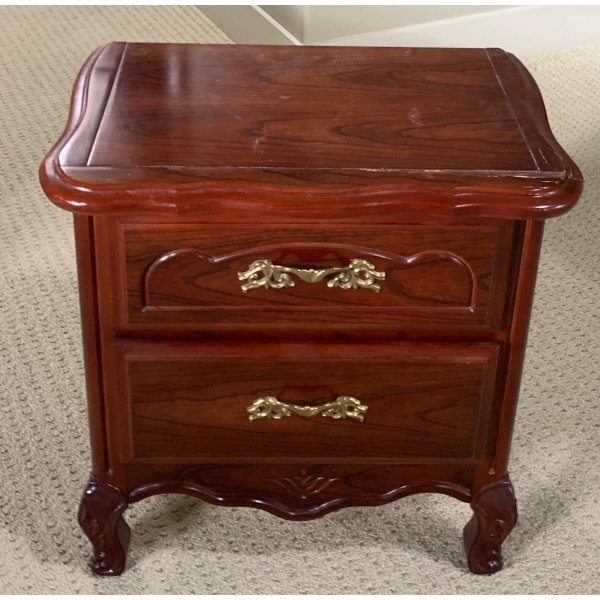 French Provincial Cherry Oak End Dresser 23x17x24 (2)