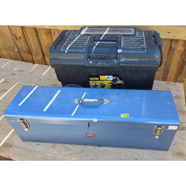 Stanley Mobile Tool Chest and Beach Metal Toolbox Set