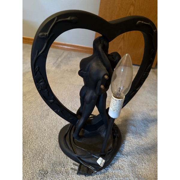 Romantic Couple Lamp 