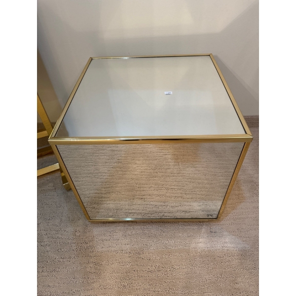 Vintage Mirror Cube 18 x 18 x 18 Mirror 21W x 60T