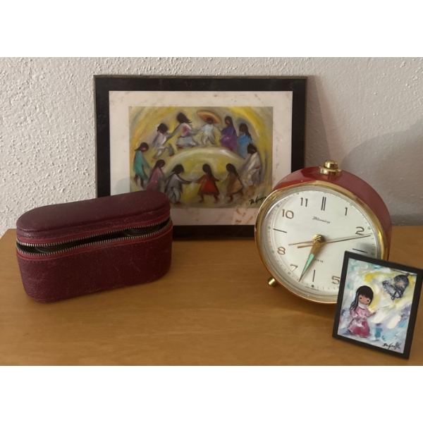 Oculus Aida Opera Glasses 2.5x30 Blessing Wind Up Clock De Grazia Art 7x5.5