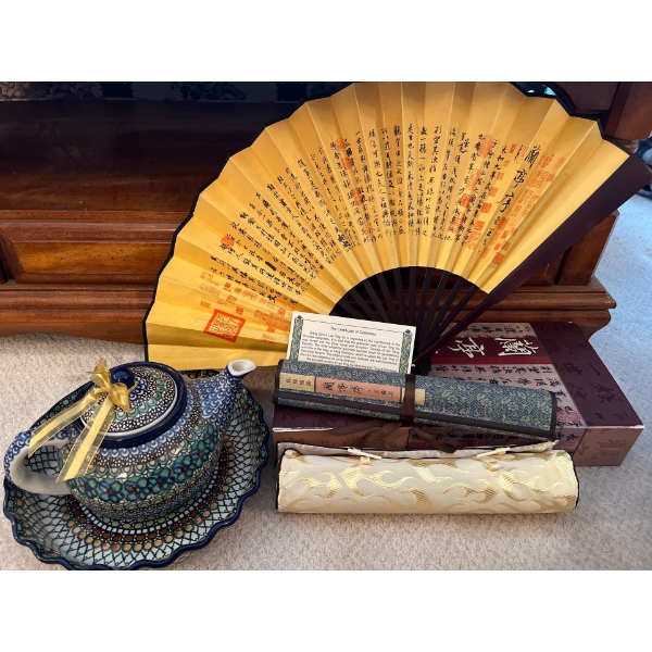 Wang Xizhi’s collection master work of Chinese calligraphy and a teapot with serving dish made in Po