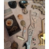 Image 8 : Junk Drawer Goodies