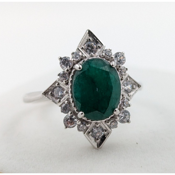 3.2 ct Certified Silver Emerald gemstone RIng ($4,200 Appraisal)