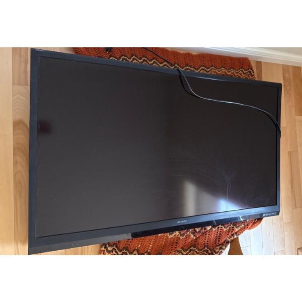Sharp Liquid Crystal TV w/ Remote Model No. LC-52LE640U, 47.5x29