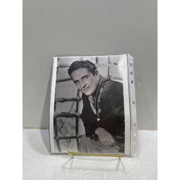 Arturo De Cordova Signed Headshot