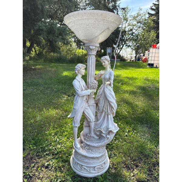 Fancy Statue Lamp (35")
