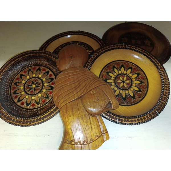 Polish Hand Carved Folk Art Wood Bread Plate Or Wall Hanging