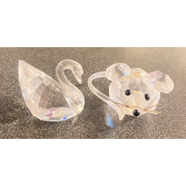 Vintage Swarovski Swan & Mouse (Mouse Tail Is Damaged But Easily Fixed) 3T
