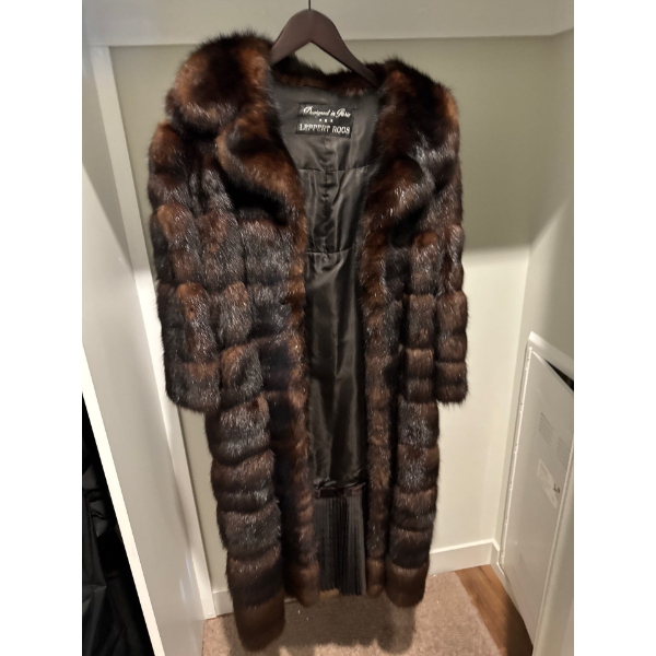 Leppert Roos Made In Paris Luxury Dark Sable Fur Over Coat Size M-L