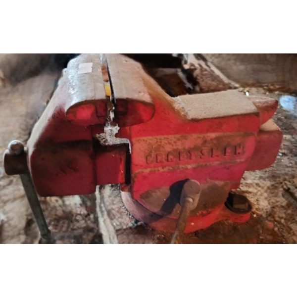 Craftsmen Vice Grip- Disassembly Required 