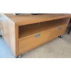 Image 6 : Samsung Television w/ Remote Mo.LN430683K ++ Wooden TV Stand On Wheels