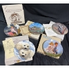 Image 1 : 5 Decorative Plates, Various Settings