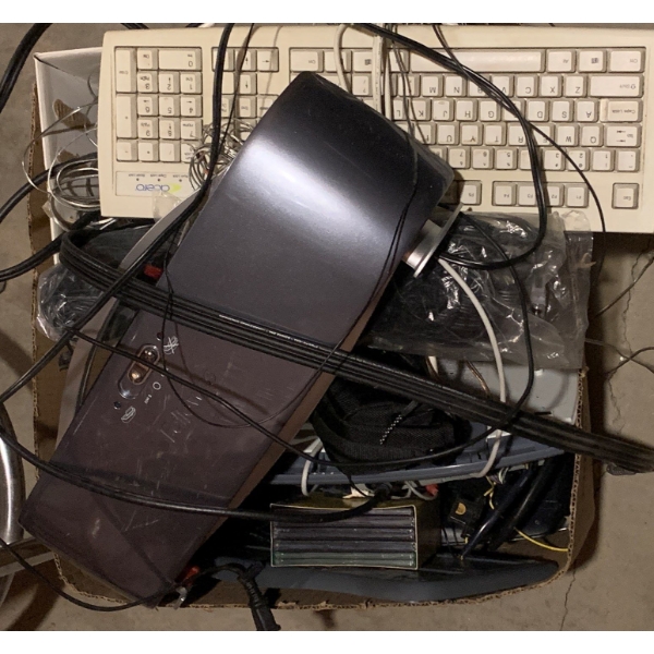 Assorted Computer Components & Cords