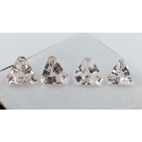 ($8,362 Appraisal) - 11.15 ct Certified Pink Morganite gemstone