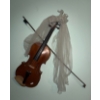 Image 2 : Antique 18th Century Violin Adorned With A White Veil 