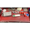 Image 17 : Gray Rolling Tool Chest With Extensive Mechanic and Machinist Hand Tools