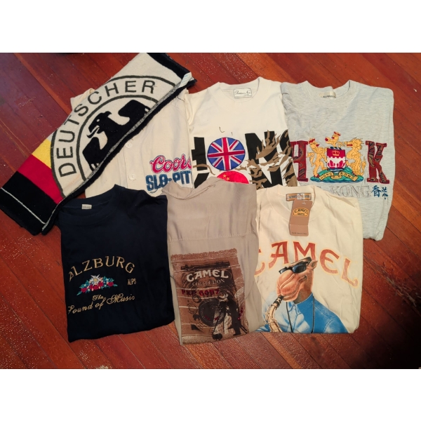 Men's Spring / Summer Attire Size L w/ Bonus Deutscher Towel
