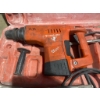 Image 5 : Milwaukee Rotary Hammer Drill with Accessories in Hard Case