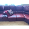 Image 4 : Large Wine L Shaped Couch, 5 Seater, Long Part is 138 In Long, 36 In Tall 