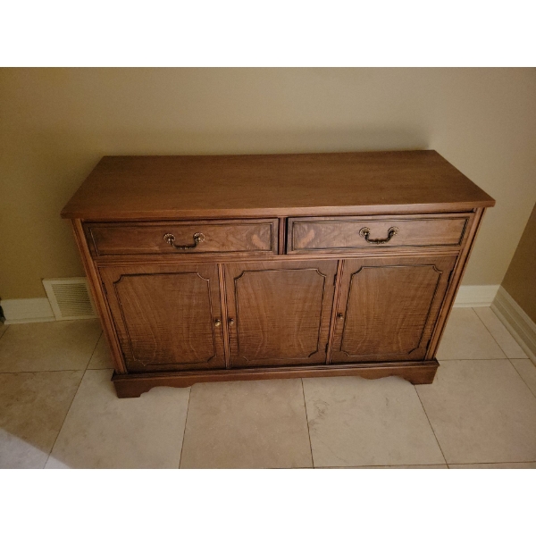 Antique Oak Side Board 49x15x31 Hutch
