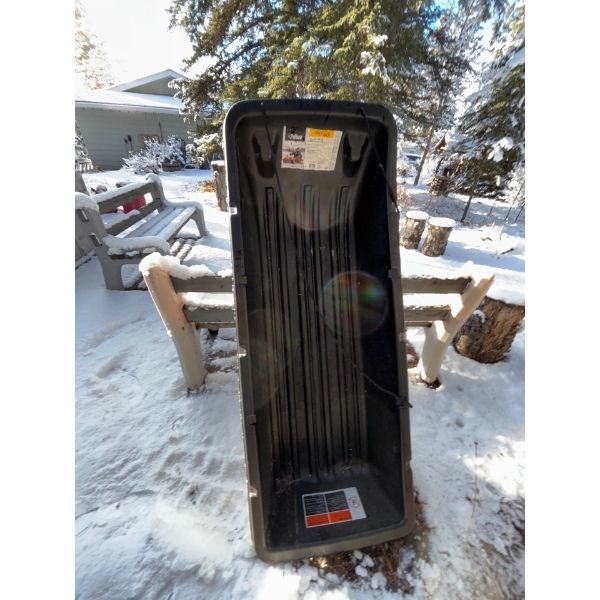 Pelican trek 60 152 x 61 x 32 cm ice fishing sled in like new condition