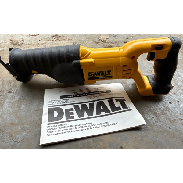 New Dewalt 20 V Reciprocating Saw Mo. DCS381(Tool Only) Mo.DCS380
