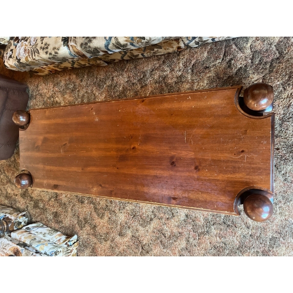 Retro 1980's Sold Wood coffee Table L 59 H17 W 2  & 2 End Tables W19 X 26 With Spindle Corner Posts 