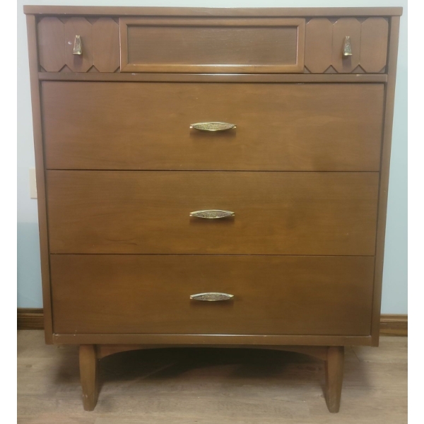 Kroehler Custom Crafted Tallboy Solid Wood Dresser/Chest Of Drawers