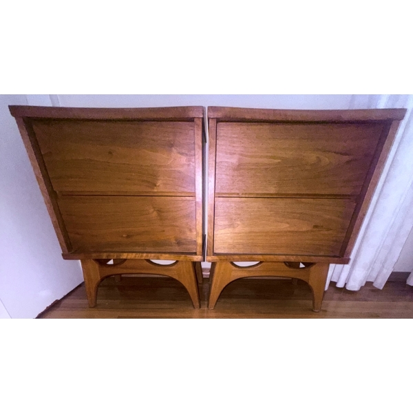Mid-Century Modern Walnut Nightstands with Arched Bases