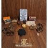 Image 1 : Decorative Home Items Collection with Wall Plaques, Candle Holders, and Puzzle Set