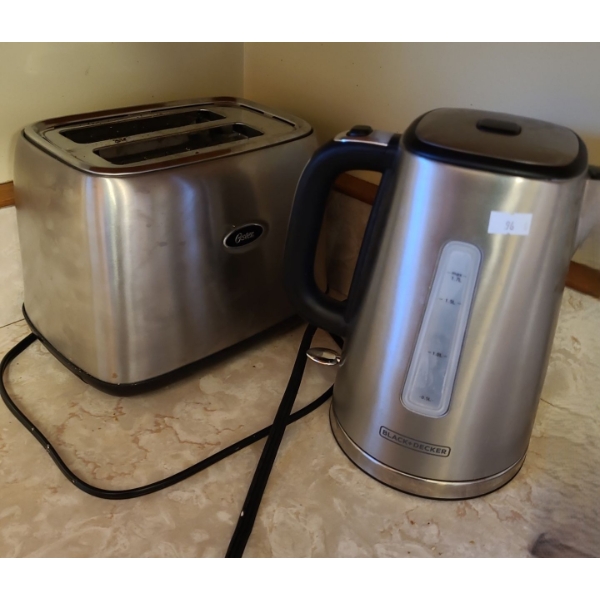 Oster 2 Slice Toaster and Black & Decker Kettle