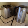 Image 1 : Oster 2 Slice Toaster and Black & Decker Kettle