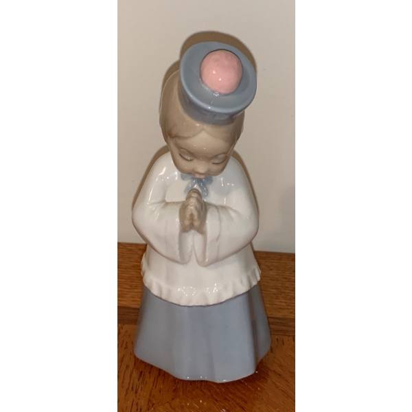 Lladro Porcelain Child in Prayer 6T