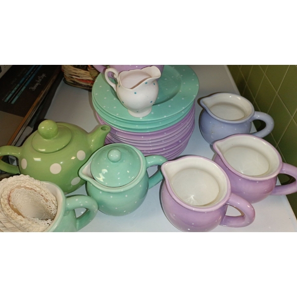 Assortment of Vintage China & Pottery  Dishes and Kitchenware  Cups, Mugs, Floral Art, Teapots & Mor