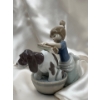 Image 3 : LLADRO Porcelain 'Hashful Bather' 5x5