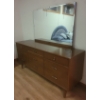 Image 2 : Kroehler Custom Crafted Nine Drawered Dresser w/mirror  66w x 19d x 60tall
