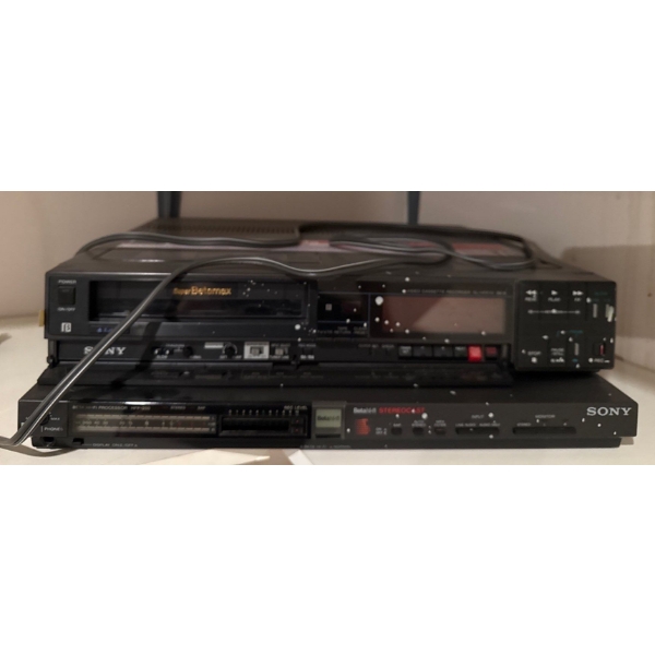 SONY Superbetamax Video Cassette Recorder SL-HFR70 w/ Beta Hi-FI Processor HFP-200, Unknow Condition