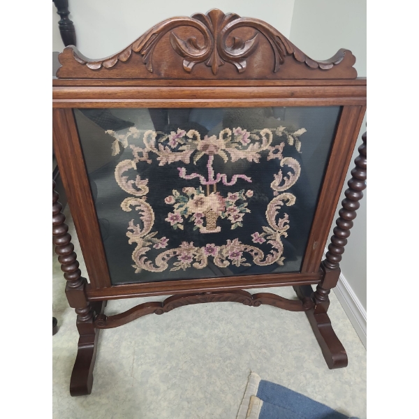 Victorian Fire Screen Flower Embroidery - 31W, 35T, 14D