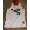 Image 1 : All Star Hat and Sonics 19 NBA Jersey 
