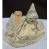 Image 3 : Hand Carving 'Vicarage' By David Winter 